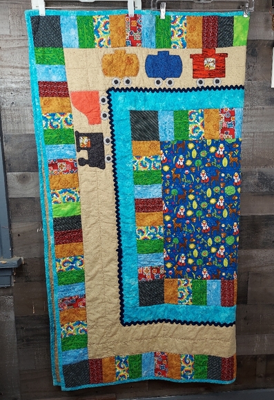 Animal forest Train Handmade Custom Quilt Blanket - Picture 1 of 9